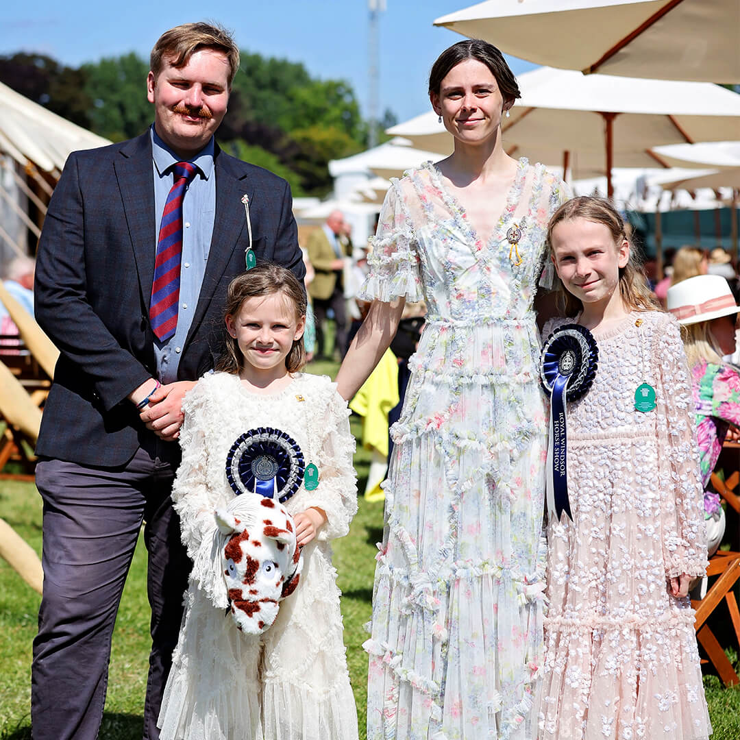 RWHS Club Dress Code